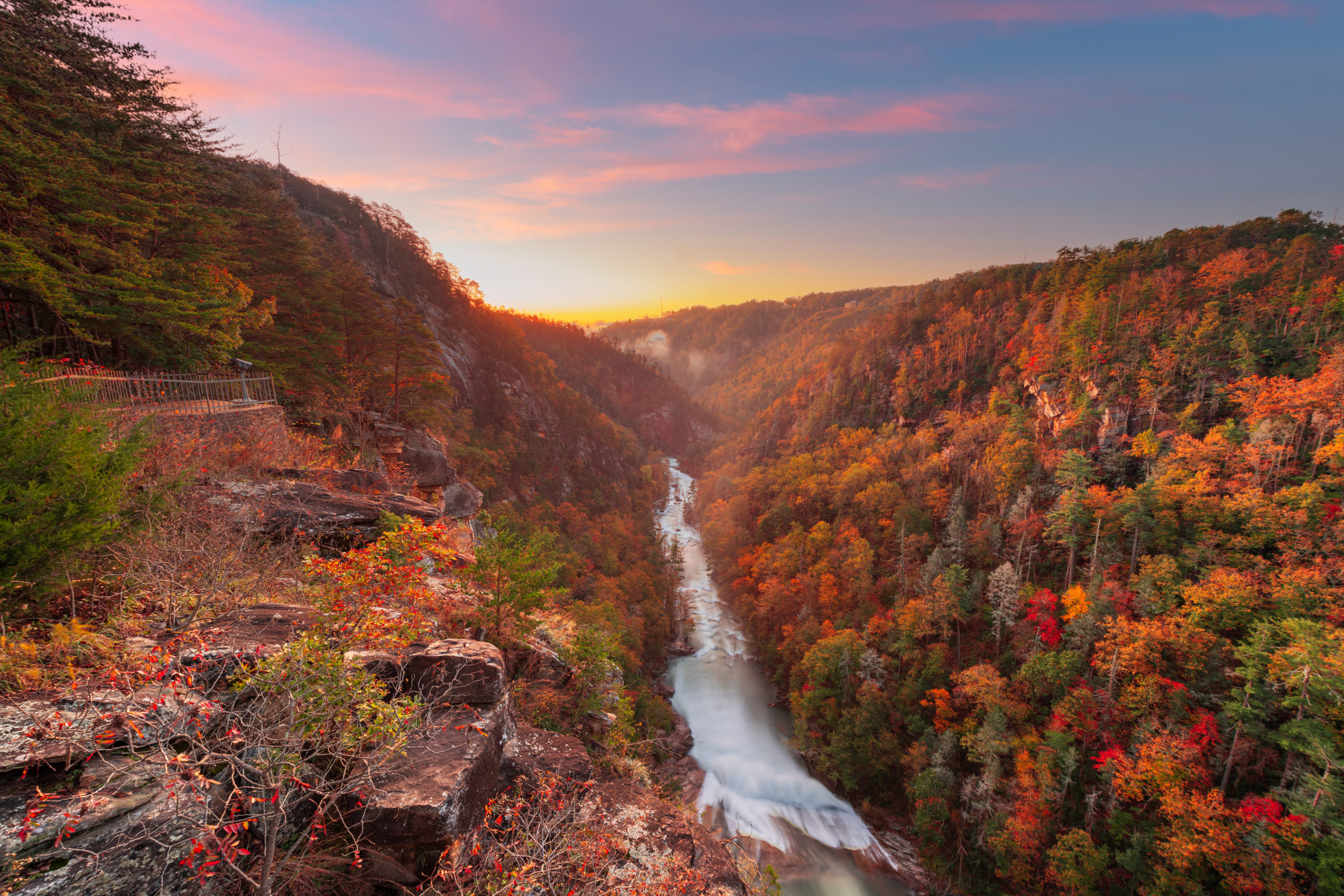 Tallulah,Falls,,Georgia,,Usa,Overlooking,Tallulah,Gorge,In,The,Autumn