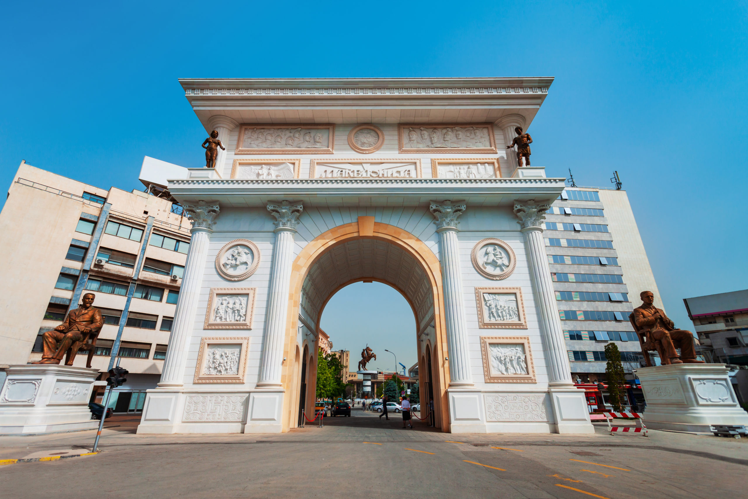Porta,Macedonia,Is,A,Triumphal,Arch,Located,On,Pella,Square